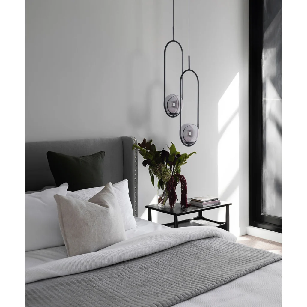 Lampa wisząca z grafitowym okrągłym kloszem K-5110 z serii DAVOS