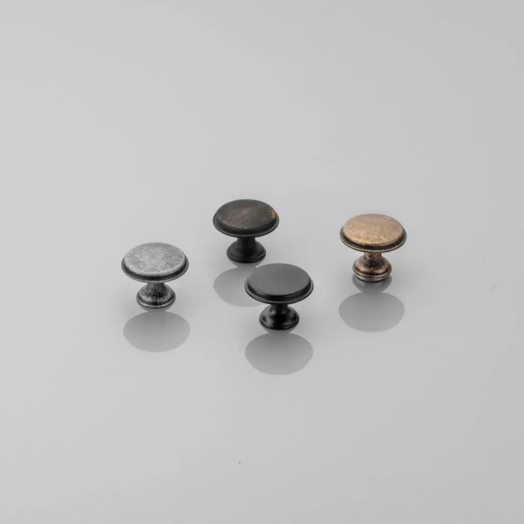 Uchwyt gałka meblowa Cento 28mm Czarny mat GTV