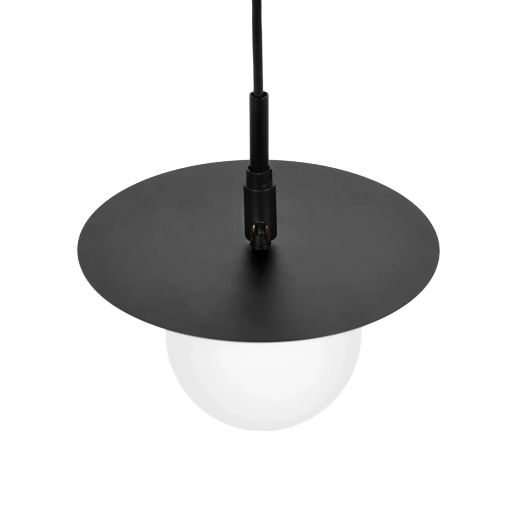Lampa wisząca z czarną tarczą o regulowanym kącie nachylenia K-5370 SANTE