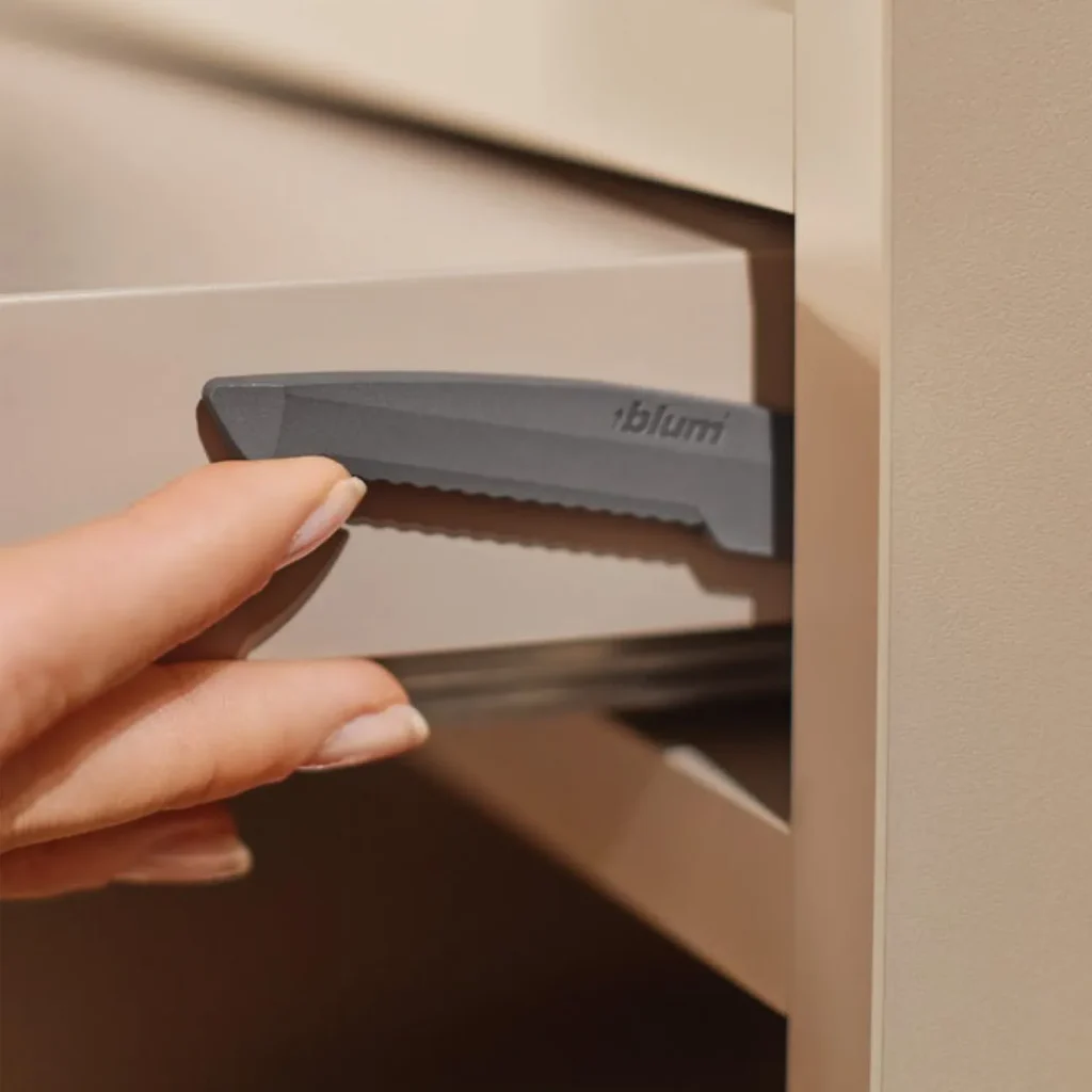 Zestaw - szuflada tackowa Movento L-500 pełny wysuw, Tip-On Blumotion BLUM