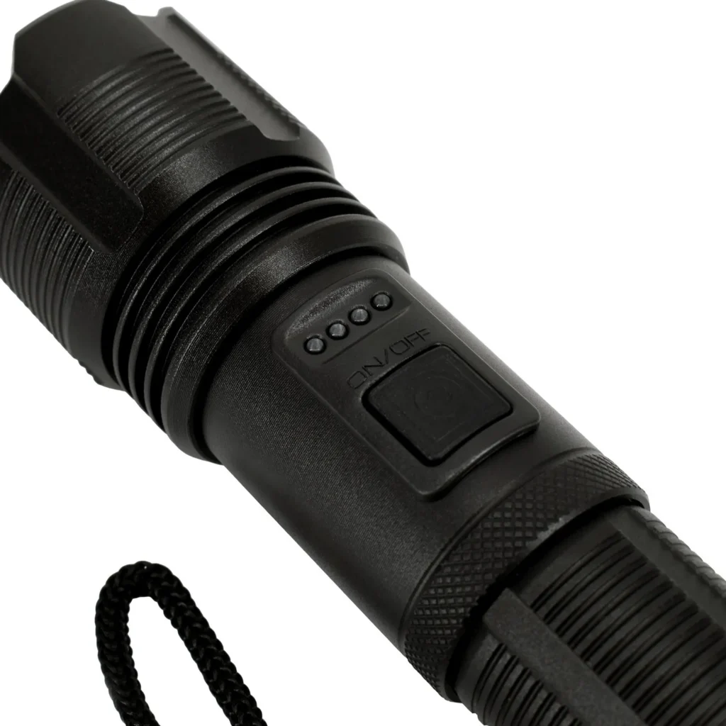 Latarka hybrydowa LED ZOOM 10W 600 lm akumulatorowa IP42 Bemko